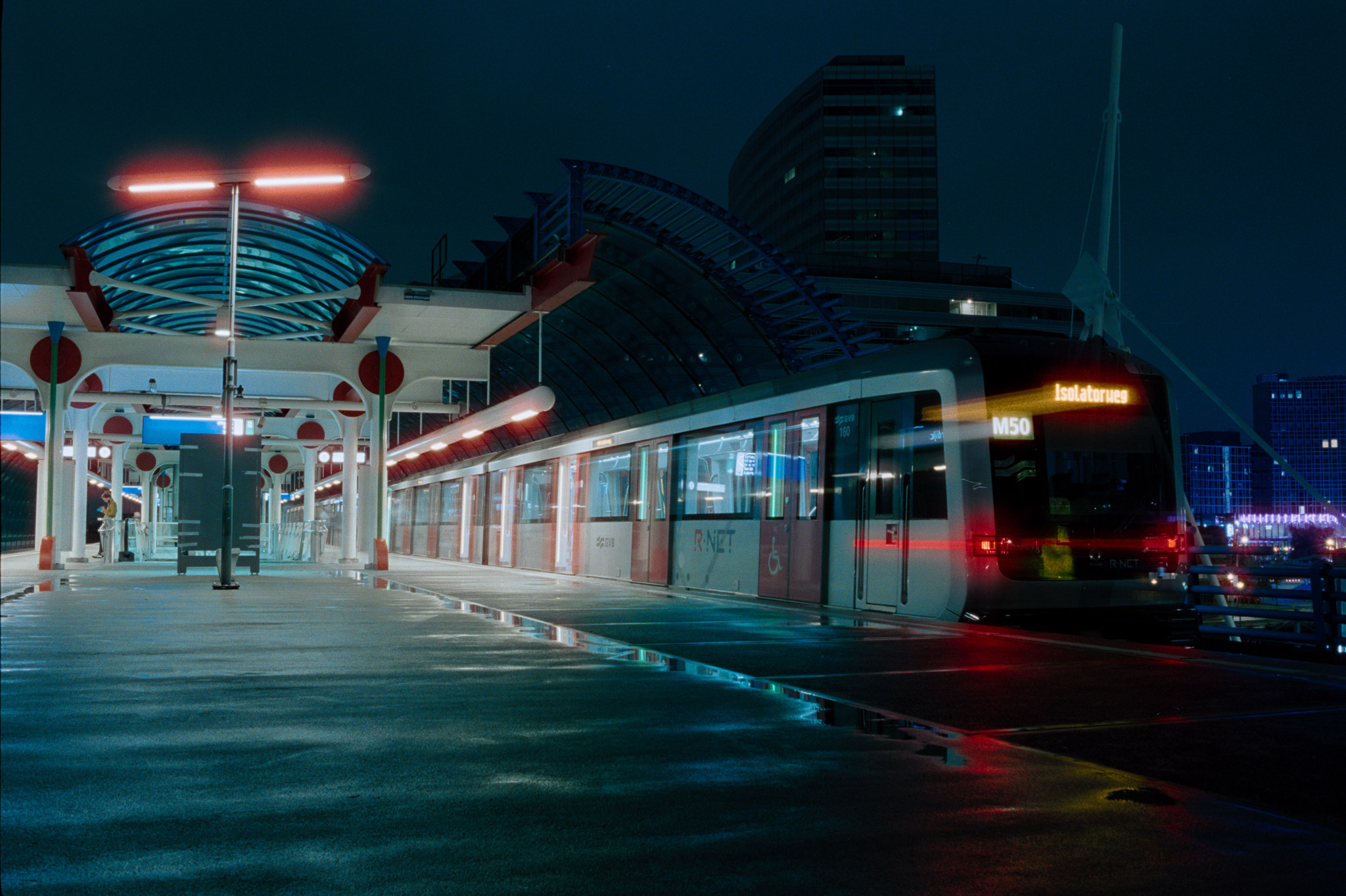 Featured image of post Киберпанк на CineStill 800T